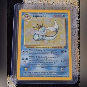 1st Edition Vaporeon 12/64 Jungle Set Holo Rare Vintage 1999 Pokemon